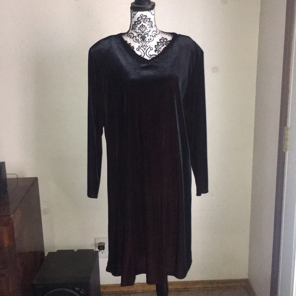 Women’s dress Sz 20, like new!